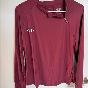Umbro Women’s Burgundy Long Sleeve Activewear Top Zip Neck Thumb Holes Pocket